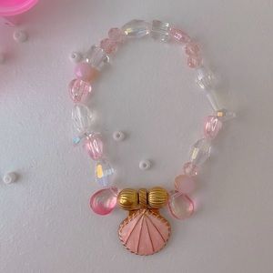 See shell 🐚 bracelet